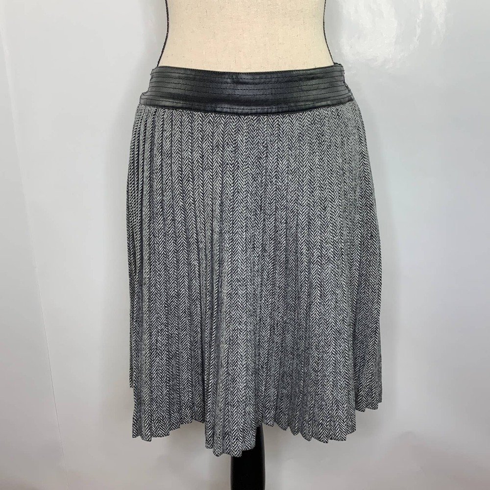 Altar'd State Gray Herringbone Pattern Pleated Fa… - image 2